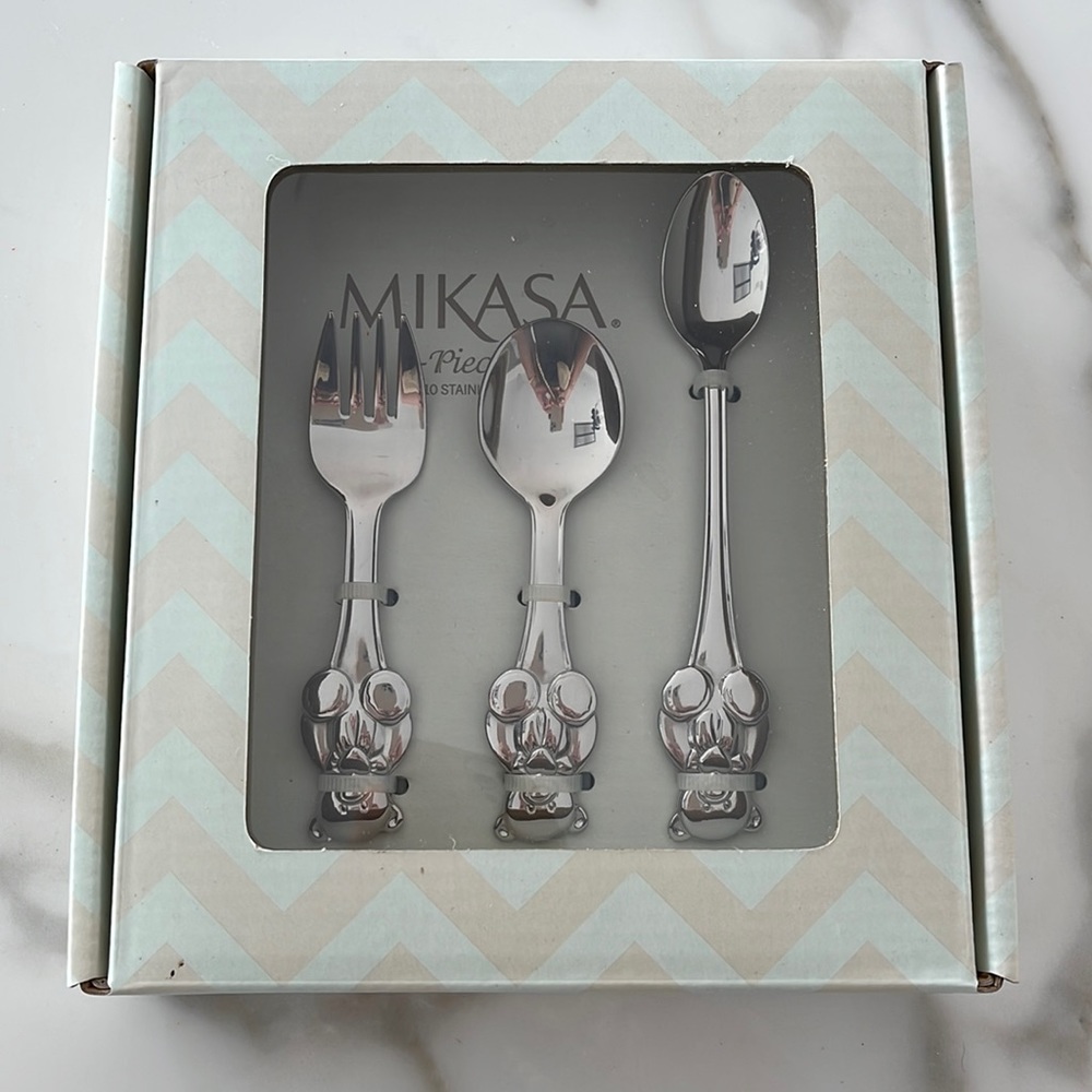Baby’s first flatware. 3 piece Mikasa Stainless Steel Set